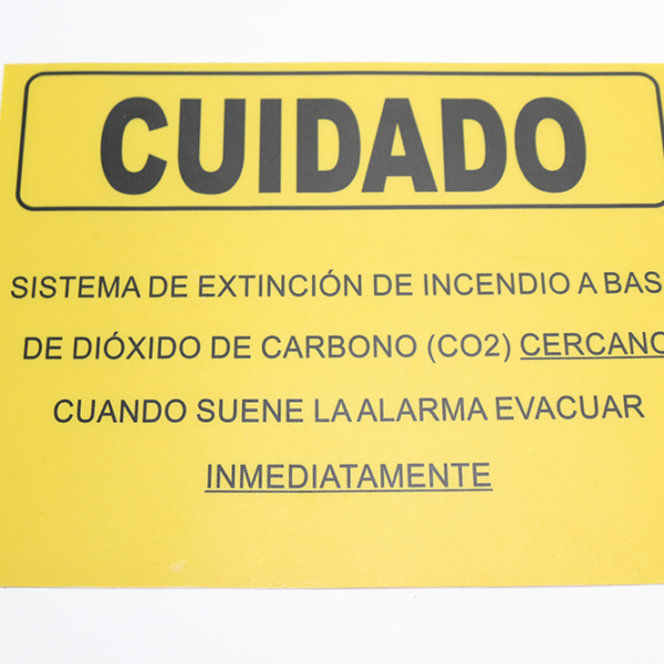 02-11400-@-LETRERO-PARA-SEÑALIZACIÓN-CUIDADO-ÁREA-PROTEGIDA-CON-DIÓXIDO-DE-CARBONO-(CO2)-